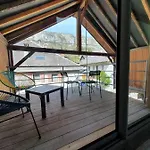 La Maison Du *