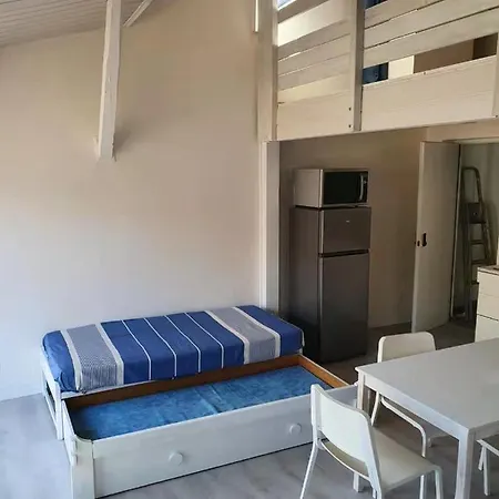 La Maison Du Apartment *